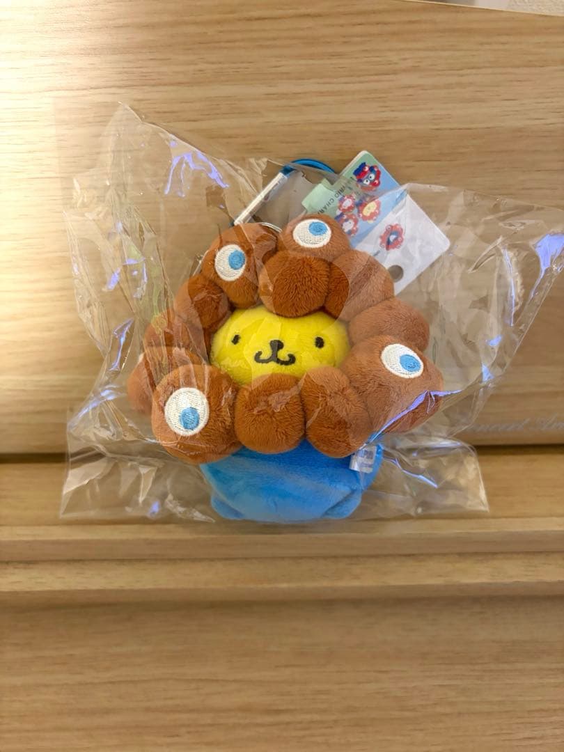 お値下げ！ミャクミャクポムポムプリン　カラビナ付き