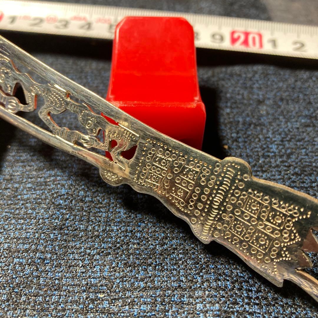 (=^▽^)σ今は過去と比べて約10倍近く…今後も期待大の銀製のペーパーナイフ