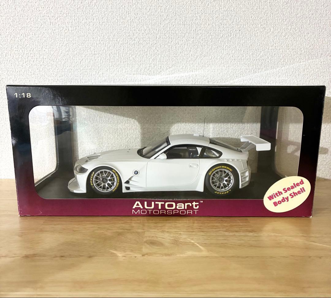 オートアート1:18  Z4 Coupe Race Car プレーンボディ