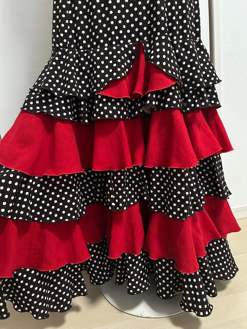 フラメンコ　ハイウエストファルダ