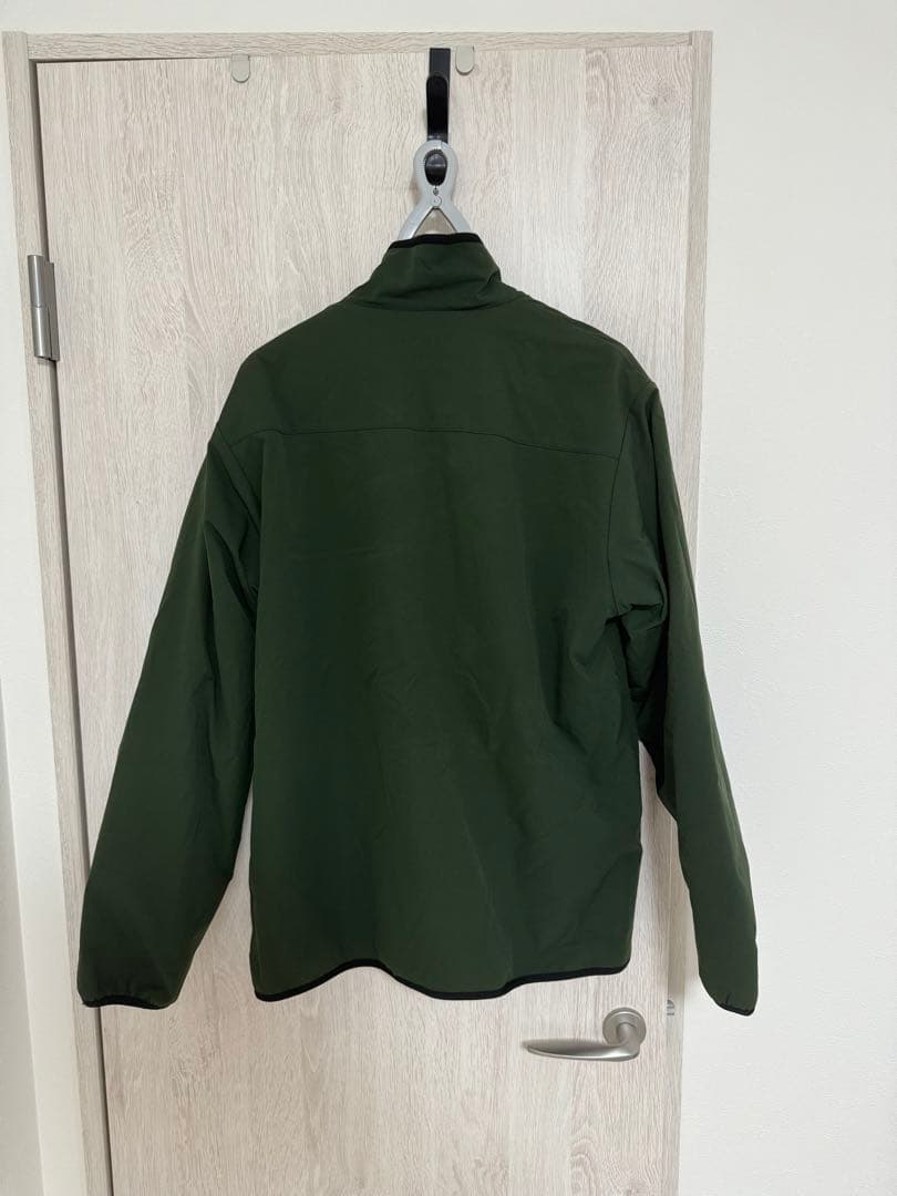 オリーブグリーン ジャケット ヨネックス