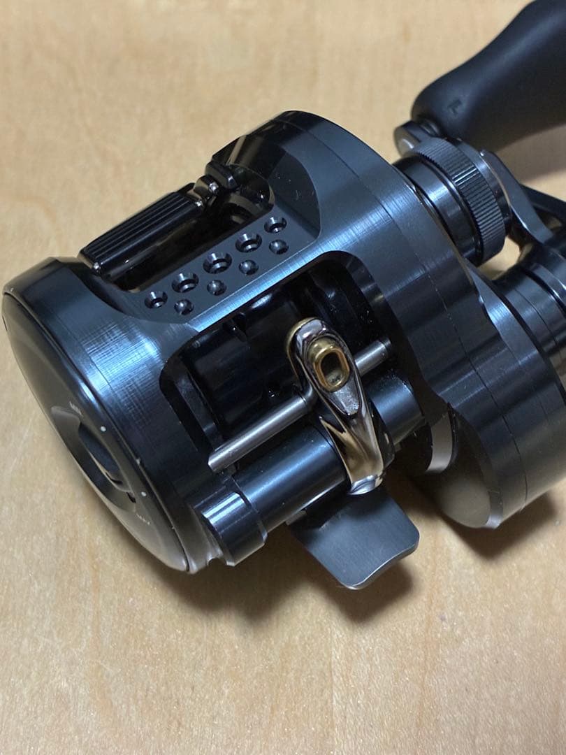 24カルカッタコンクエストシャローエディション31HG