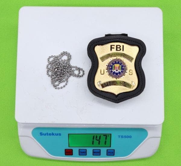 LB6新品嵌込式BIGSIZE FBI レプリカ バッジ レザーケース クリップ