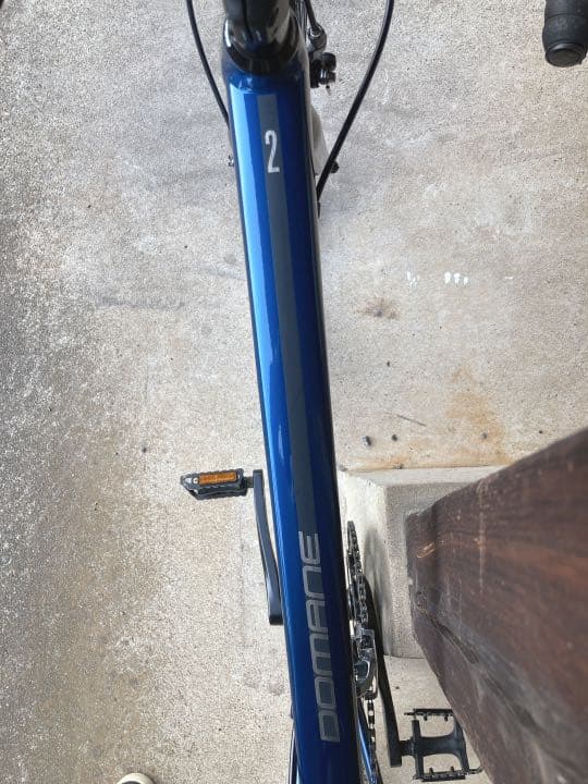 ロードバイク　トレック　ドマーネ al2