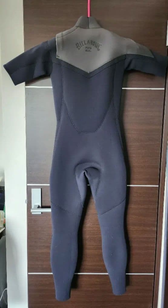 ビラボンBILLABONG シーガルウェットスーツitadakiサイズM