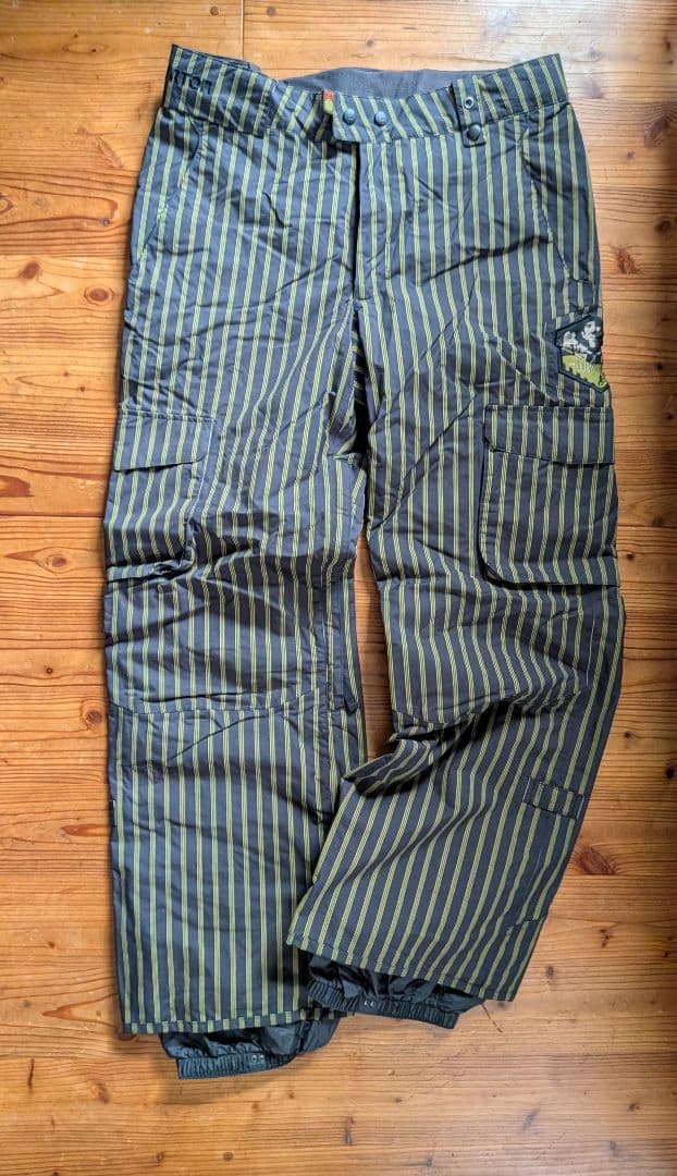 バートン✕ノースフェイス　スノボウェア上下