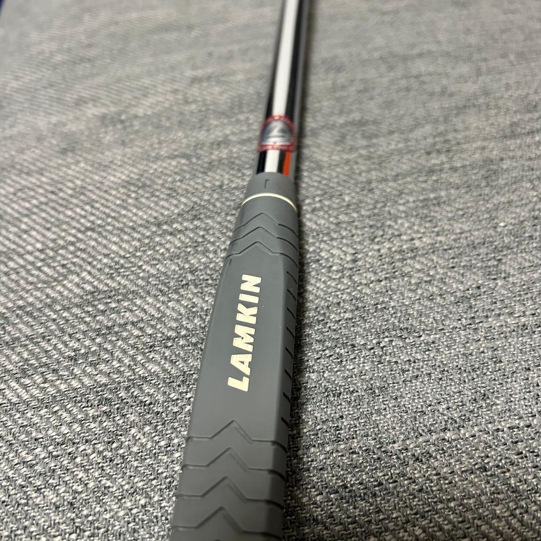 トラス TM2　パター　センターシャフト　ディープエッチドパドル　稲見萌音