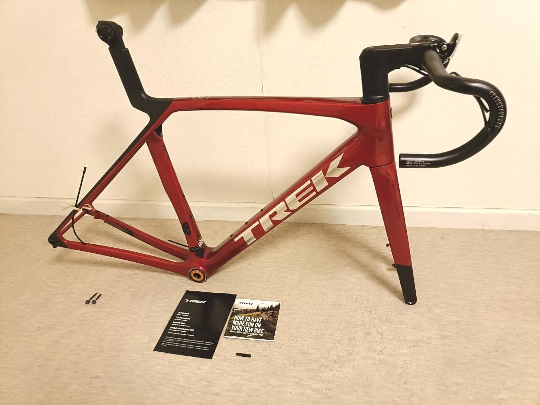 TREK Madone マドン SL5 Gen8 2026 新車外し M/L