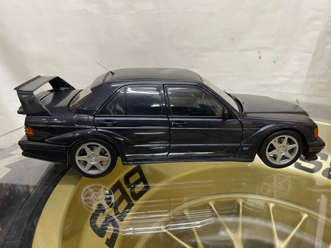 オートアート　メルセデスベンツ　190E