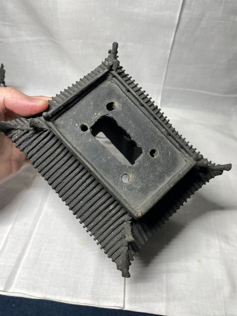 置物。古典樓閣。鑄銅。昭和初期。