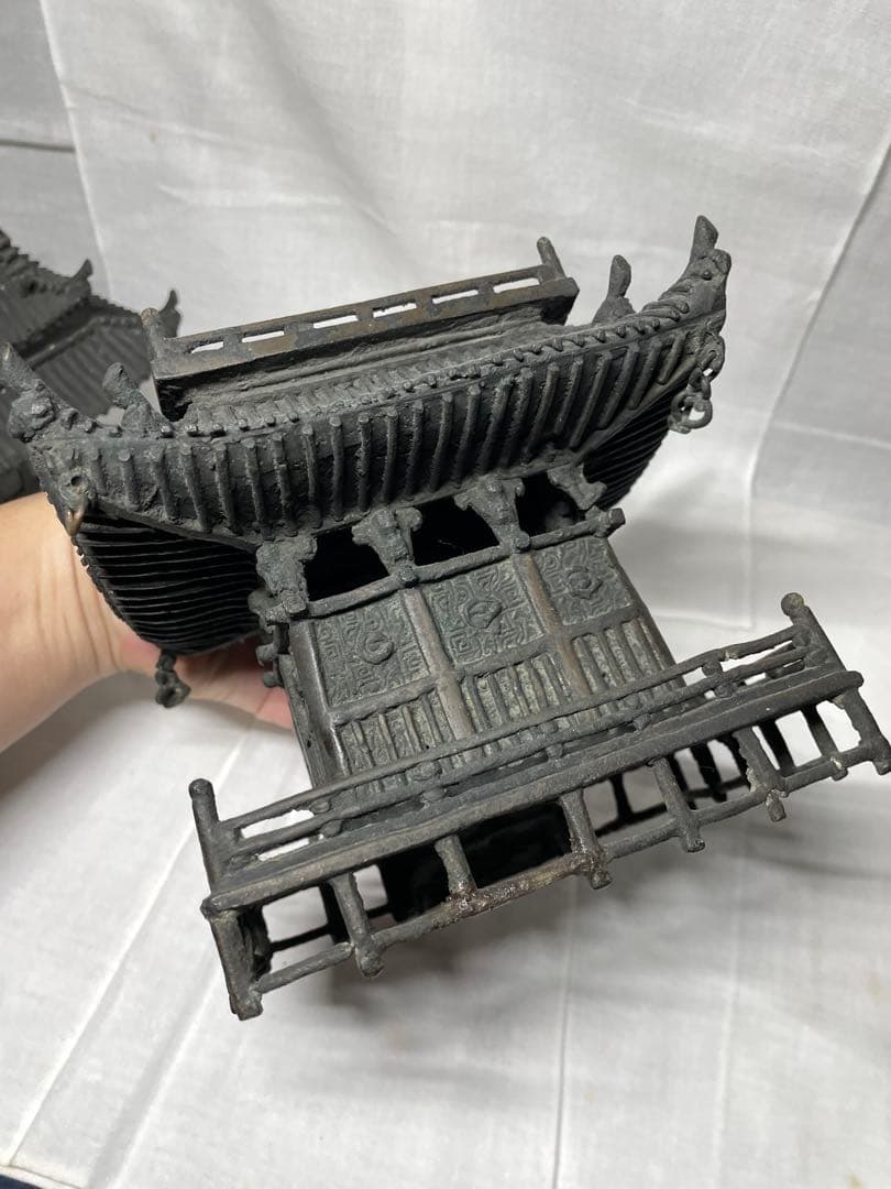 置物。古典樓閣。鑄銅。昭和初期。