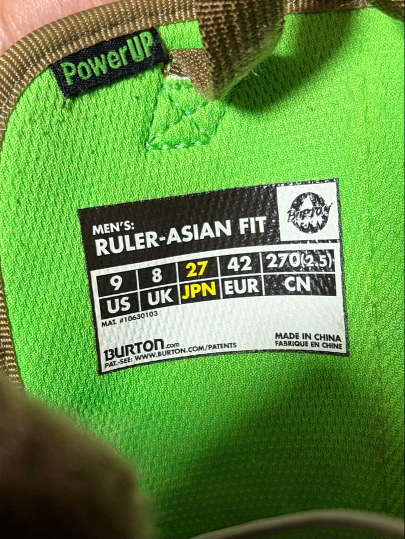 burton ruler 27 ベージュ 初心者