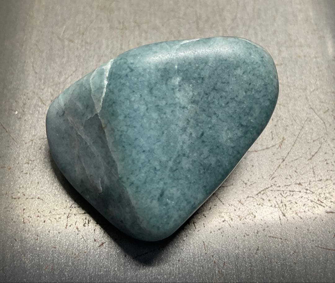 ［コバルト色の海石］　糸魚川翡翠海石27g ヒスイ　ひすい