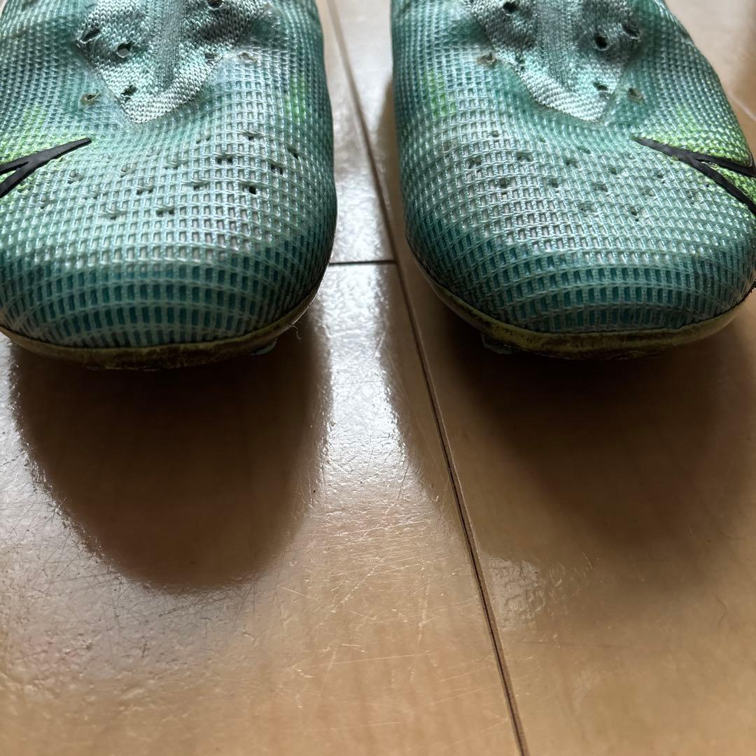 本日 限定価格Nike サッカースパイク マーキュリアル