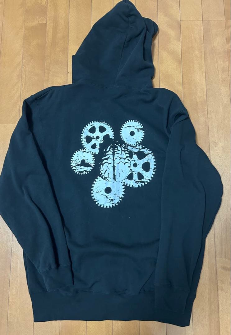 Angelo START OF THE WORLD LINE ジップパーカー