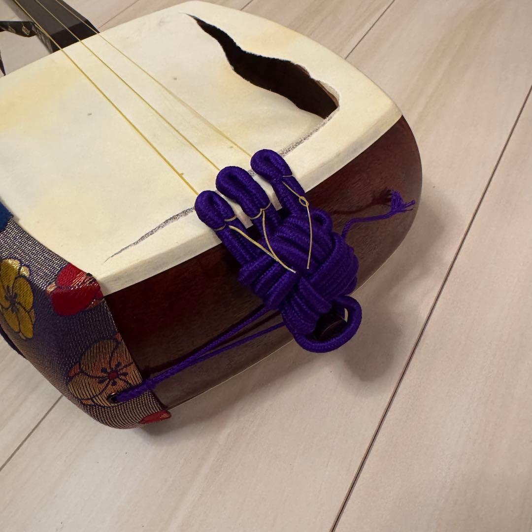 花柄装飾の三線 本体