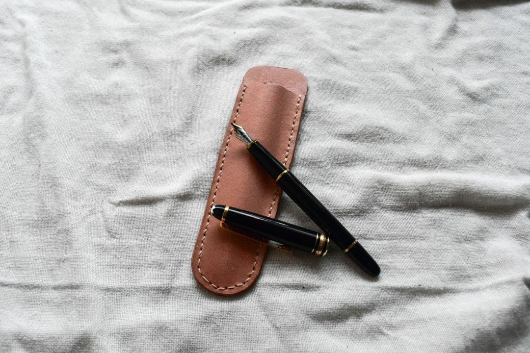 モンブラン　万年筆とレザーケースセット