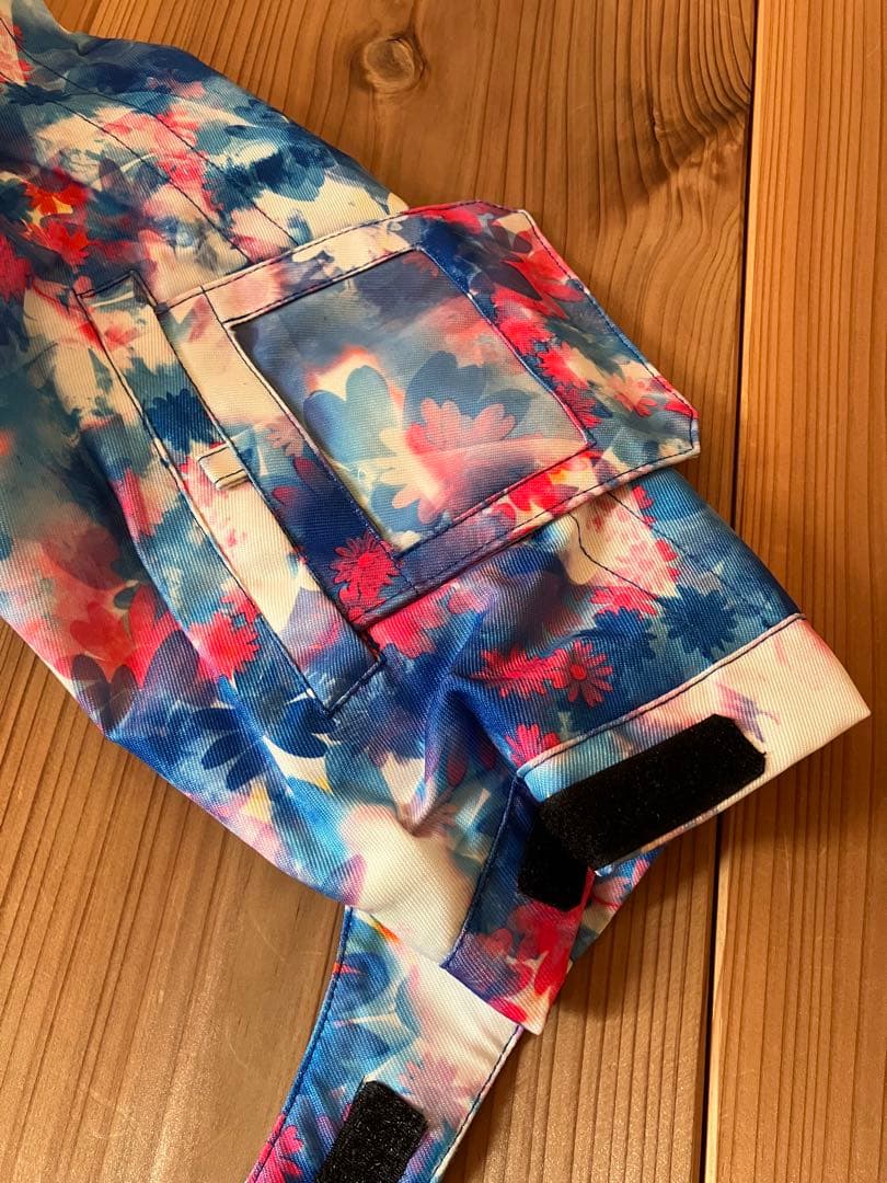 お値下げ！スキースノーボードウェア　上下、グローブ付3点セット　140cm