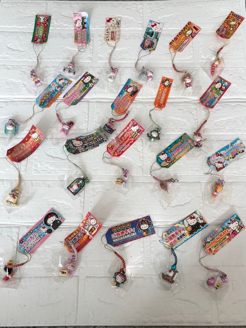 ハローキティ ご当地キティ ストラップ 新品未開封21個セット（バラ売り不可）