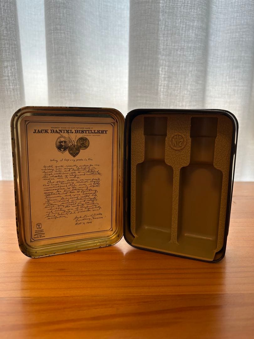 【古酒】ジャックダニエル ブリキ缶ケース、旧ボトル×2本