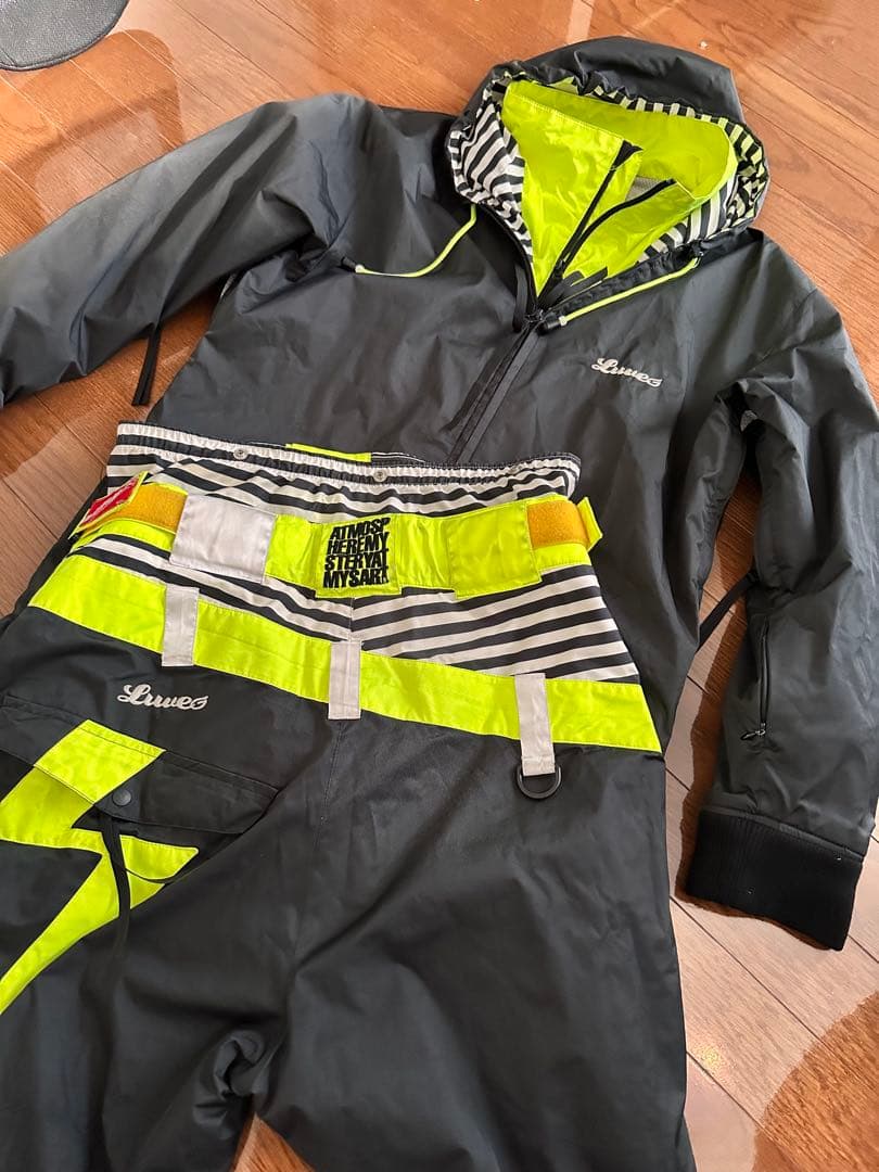 atmys アトマイズ　激レアブラック10着限定ロング丈スノーボードウェアXL