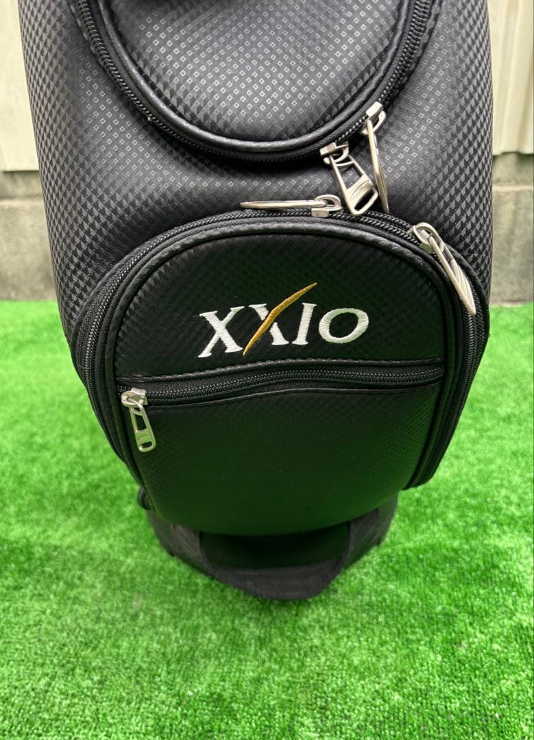 XXIO ゼクシオ キャディバッグ ゴルフバッグ ブラック