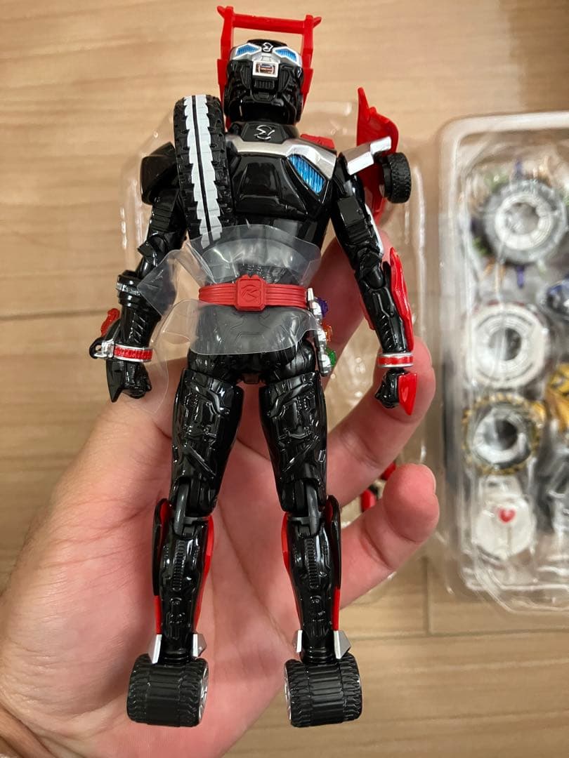 SHフィギュアーツ仮面ライダードライブ タイプトライドロン タイヤカキマゼール