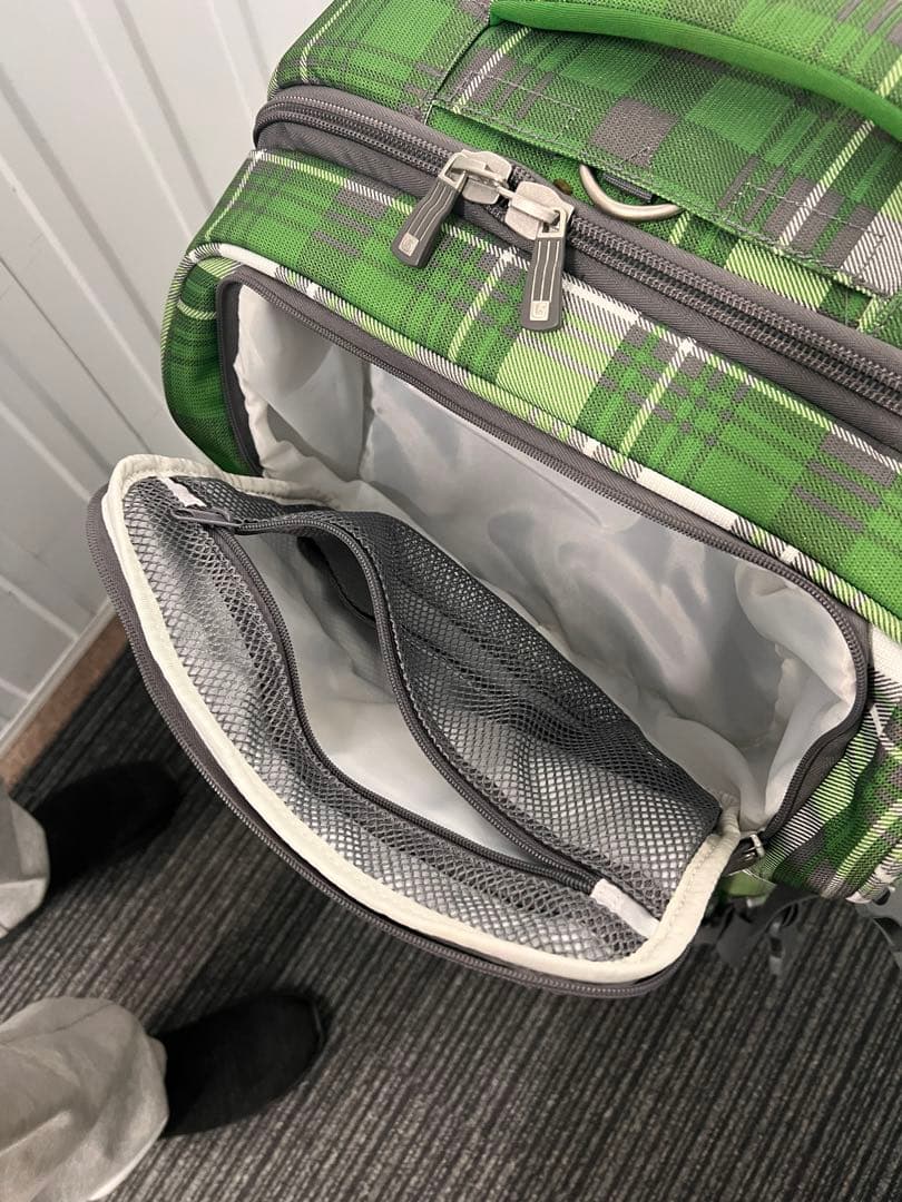 希少！BURTON トラベルキャリーバッグ グリーンチェック柄旅行スーツケース