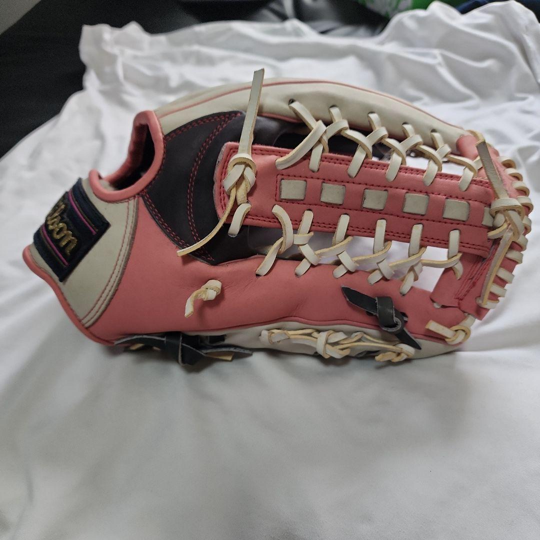 Wilson 軟式グローブ 外野用ピンク/ホワイト ✨限定品✨