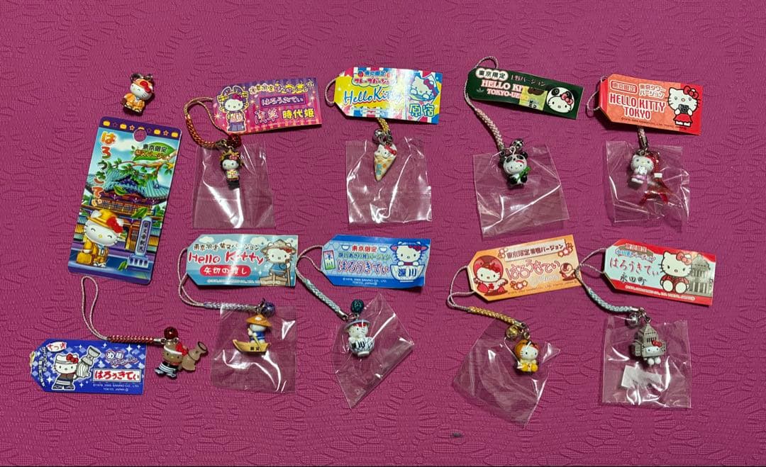 ハローキティ ご当地ストラップ 76個セット