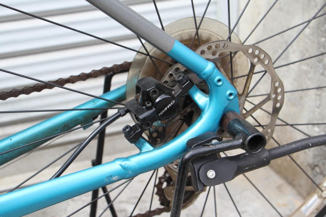 引き取り限定♪ジャイアント♪グラビエ♪油圧式ディスクブレーキで安心制動♪