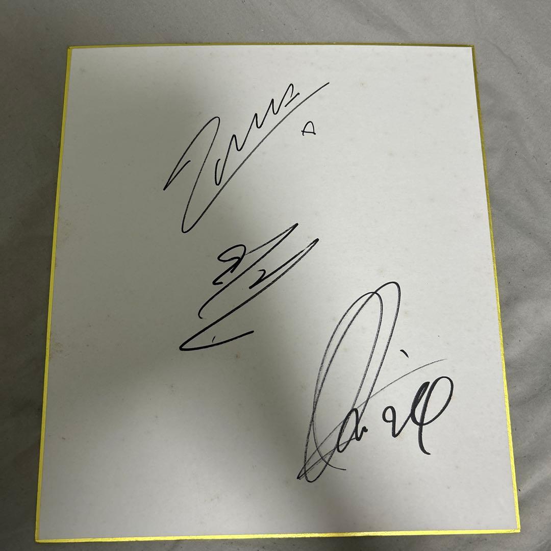 イニエスタ、トーマス・フェルマーレン、酒井高徳サイン