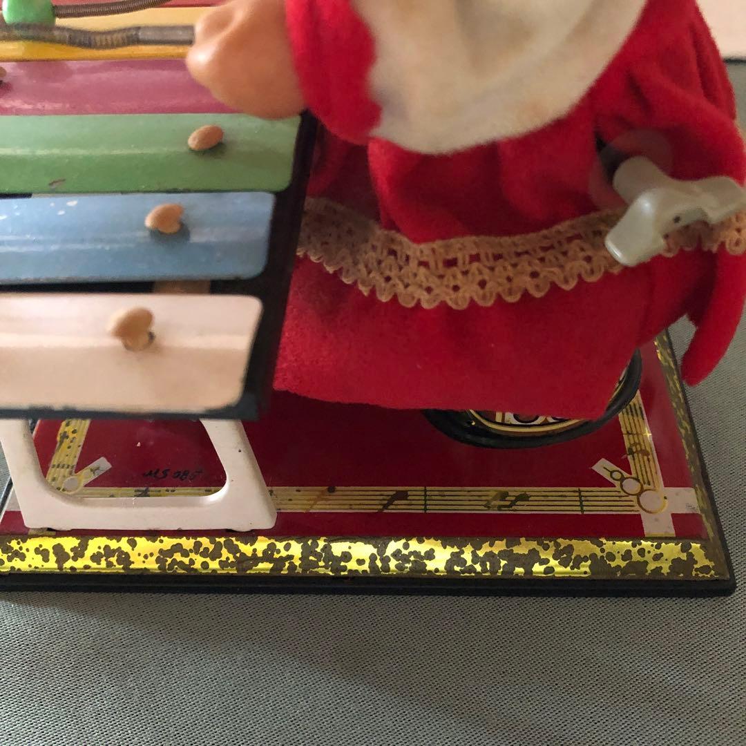 希少　ゼンマイ式 鉄琴ブリキ アンティーク 　昭和おもちゃ 女の子 お人形 演奏