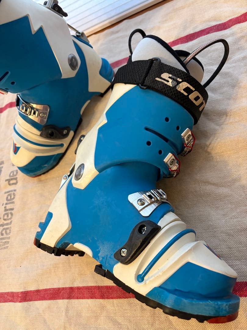 スコット Scott VoodooNTN テレマークブーツ ブードゥー ミネルバ