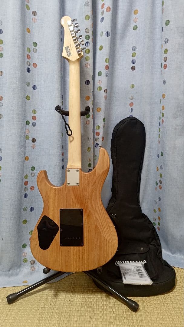 ギター YAMAHA PACIFICA112V YNS