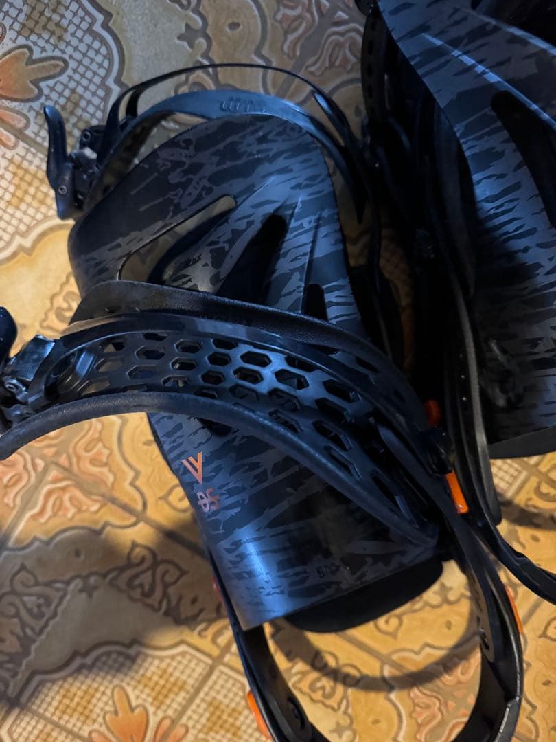 FLUX フラックスDS ビンディングＭサイズ　スノーボード