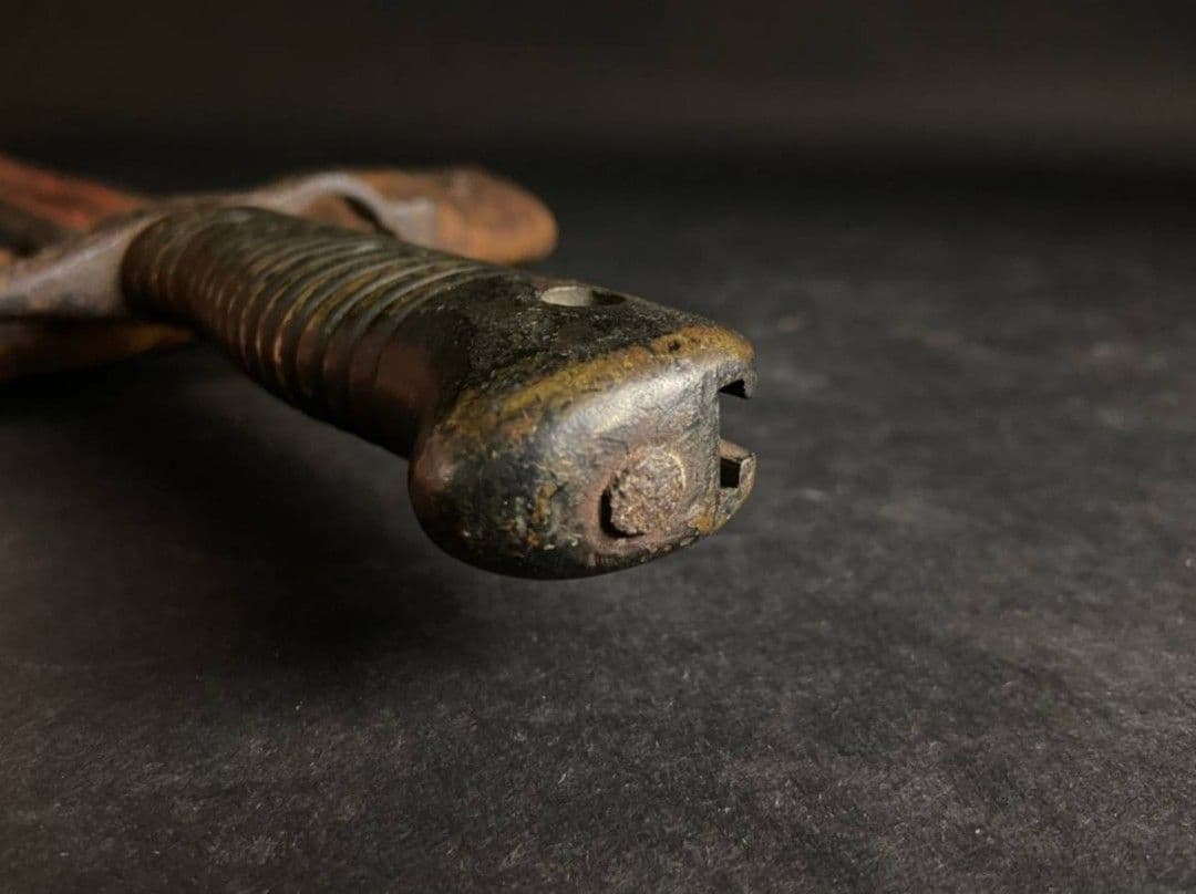 【幕末〜明治】シャスポー銃剣 帝国陸軍 軍刀（模造刃朱塗り）革鞘軍刀拵【当時物】