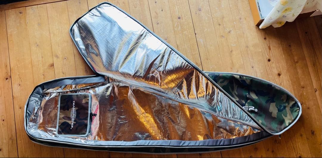 TRANSPORTER RETRO ハードケース　CAMO