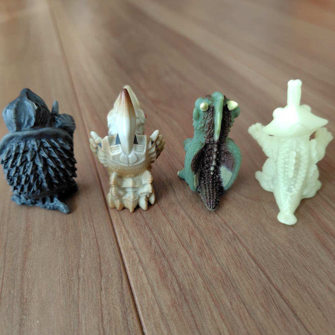 特撮大百科　ミニフィギュア　4体セット