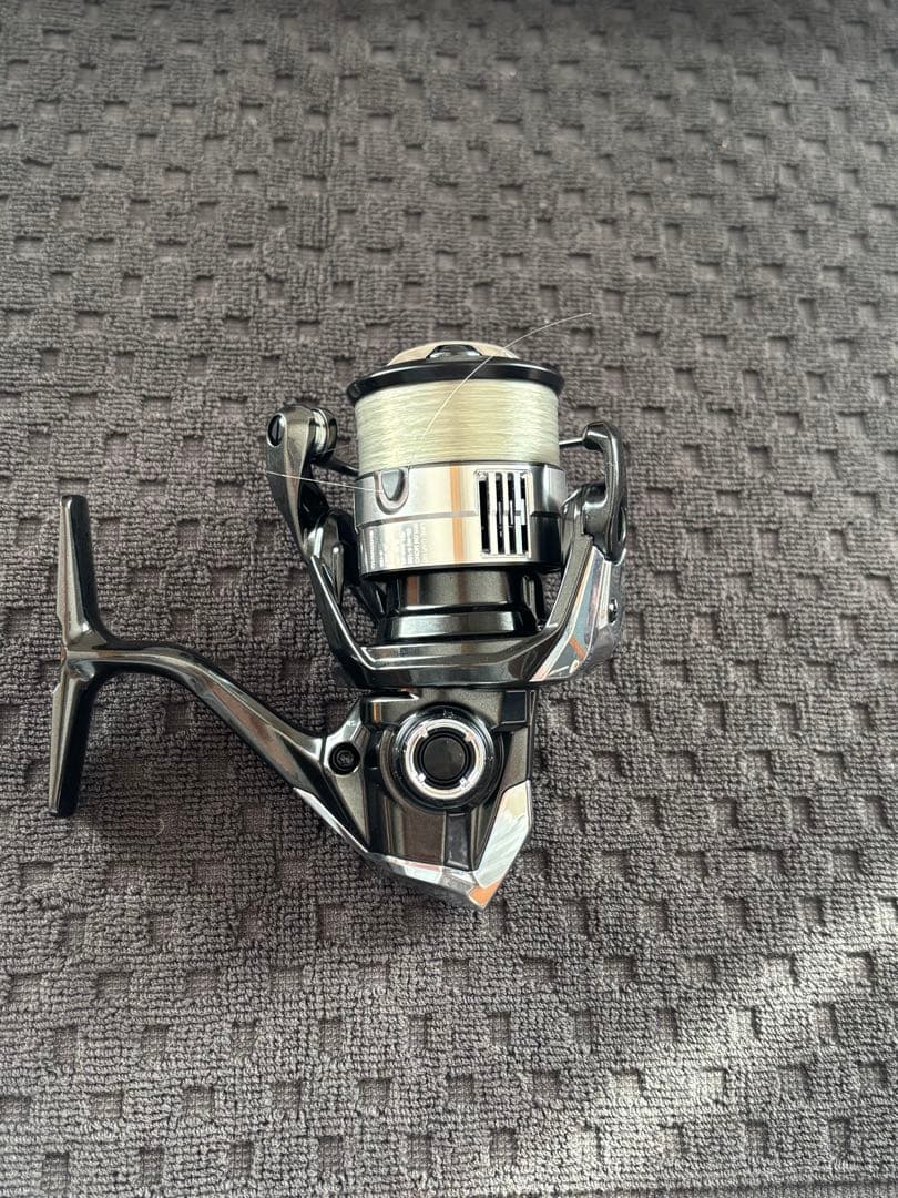 23Vanquish C2000S スピニングリール