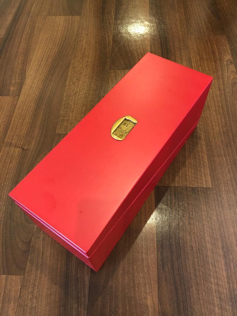 フェラーリ　2000年ワールドチャンピオン記念ワイン限定1000本　値下