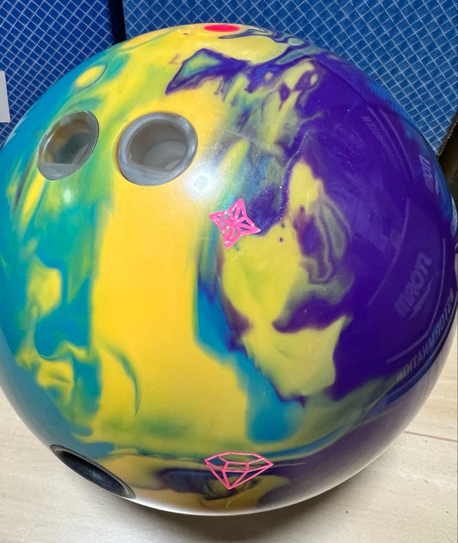 ボウリング　ボール　エキゾチックジェム　15ポンド 中古