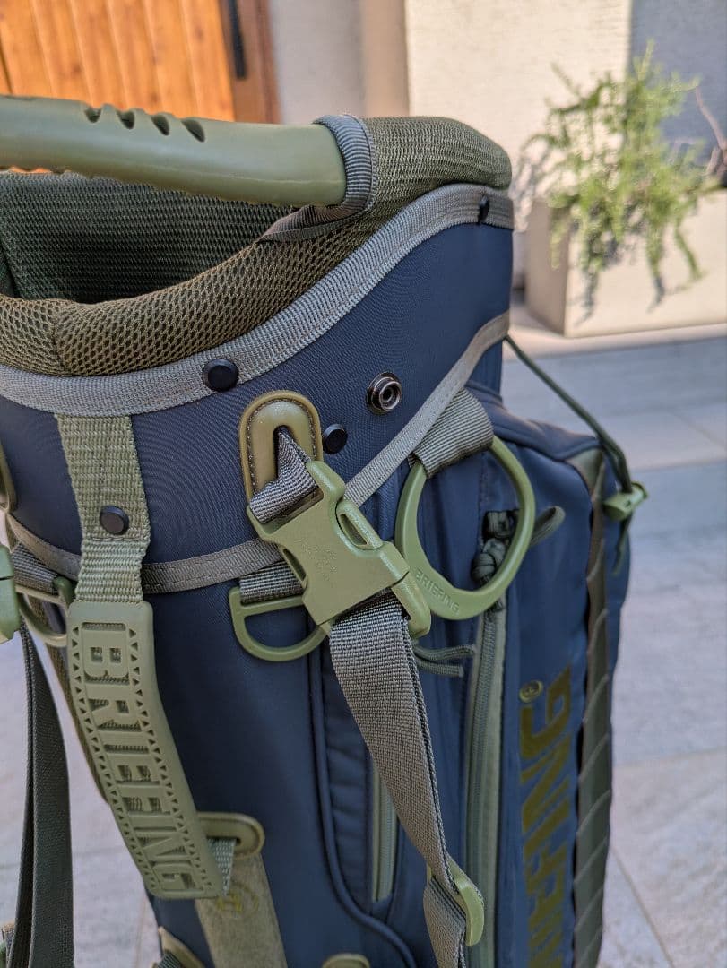 限定品/美品　Briefing/ブリーフィングキャディバッグ　レンジャーグリーン