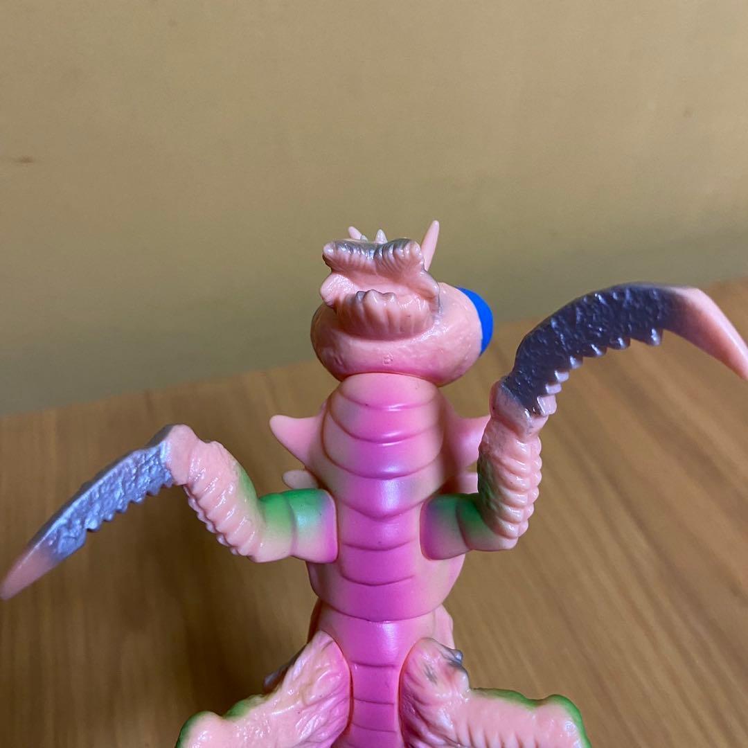 マーミット スーフェス限定 ミニカマキラス ソフビ 5433