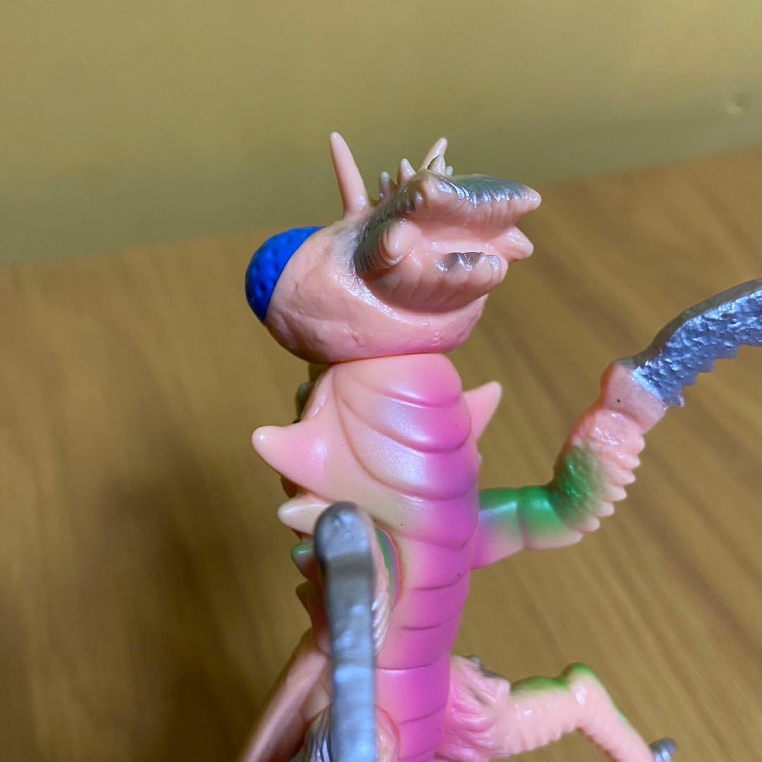 マーミット スーフェス限定 ミニカマキラス ソフビ 5433