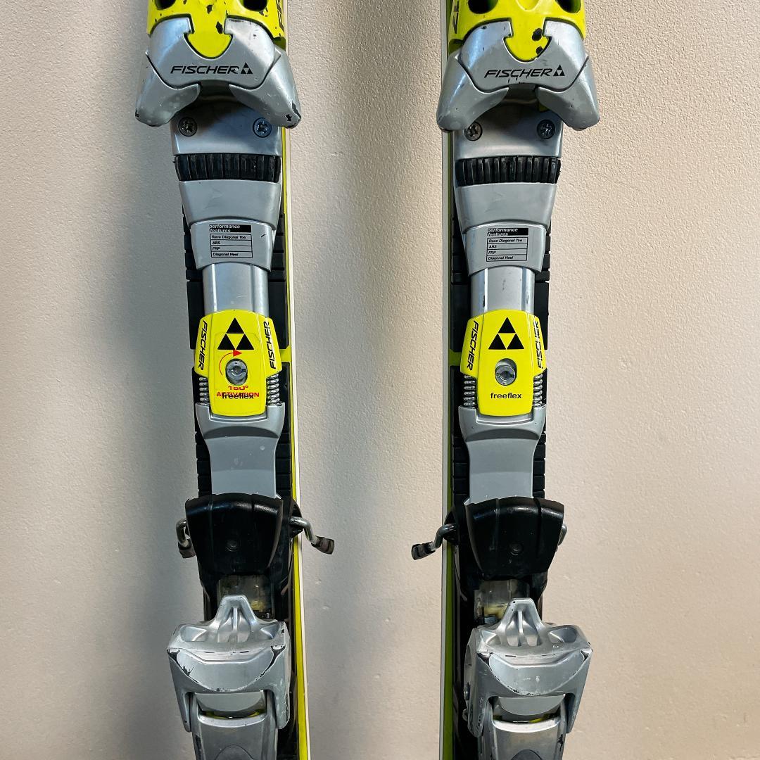 フィッシャー RC4 Worldcup SL 161cm FR17 ビン付