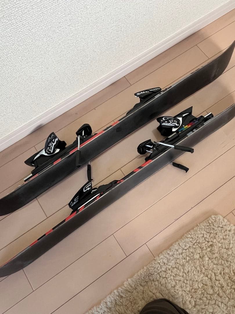 ショートスキー Swallow E-99 赤/黒 99cm