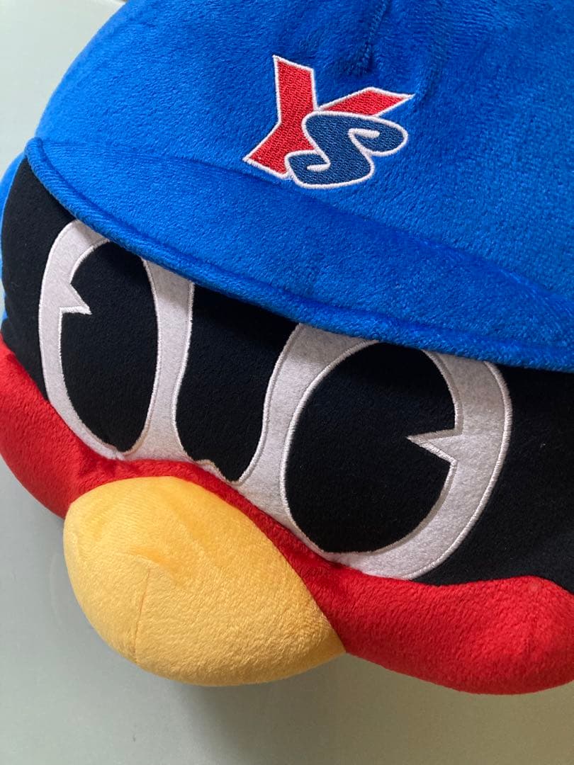 ロゴ　刺繍入り　クッション　つば九郎　顔型クッション 信じられないくらい可愛い