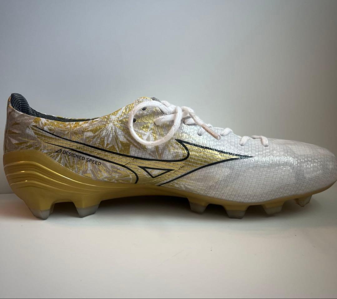 【超美品】ミズノ　アルファ プロ　プリズムゴールド　25.5㎝