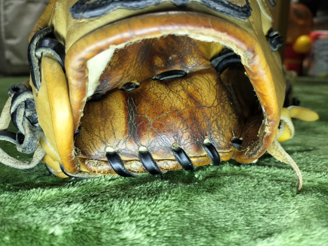 【キング】BBA 硬式用 外野手用グローブ 小型 小指2本入れ 軟式可